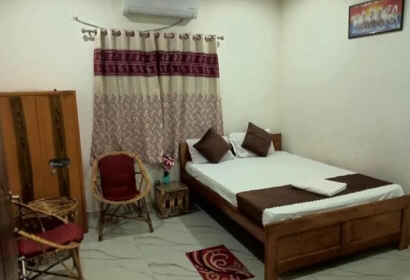 스탠다드 룸 킹사이즈 침대, Jaldapara Tiamo Resort   A Family Resort By Stayapart