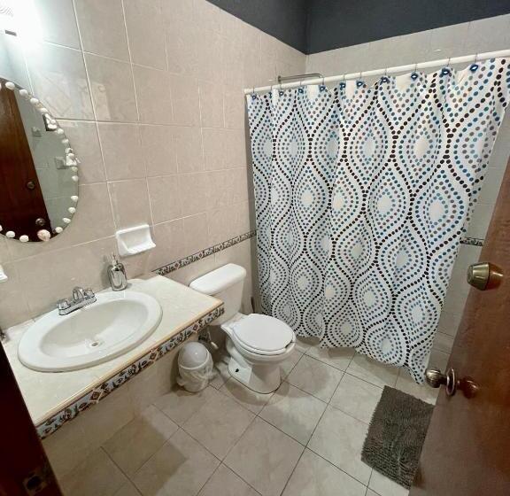 家庭间侧面带海景, Itzé Hostel Boutique   Progreso