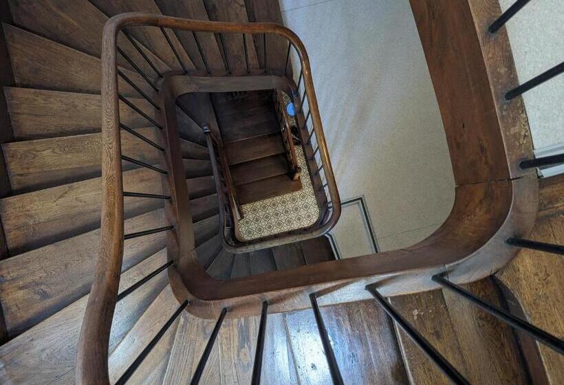 Quarto Triplo Estandar, L Estive Du Claux