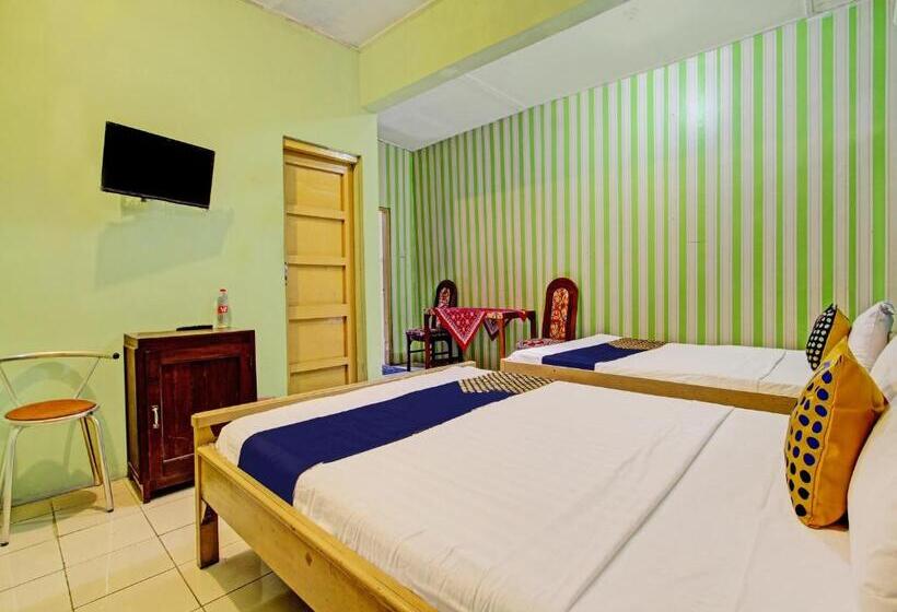 Трежместный Номер Economy, Spot On 93182 Hotel Jaya Kusuma