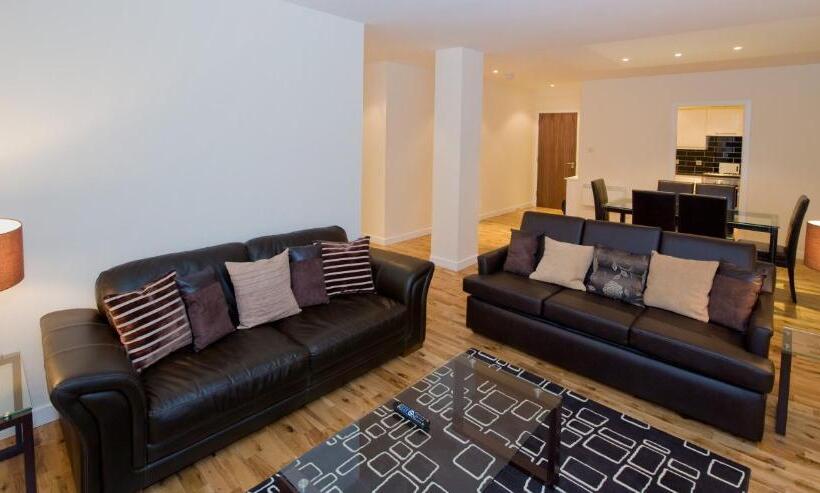 آپارتمان 1 خوابه, Trinity Quay Apartments
