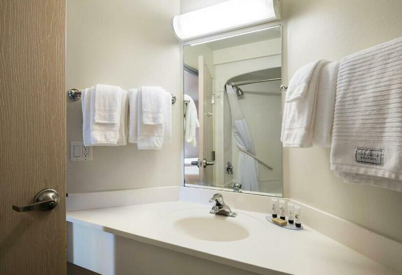 Номер Стандарт 2 Двуспальные Кровати, Red Lion Inn & Suites Butte