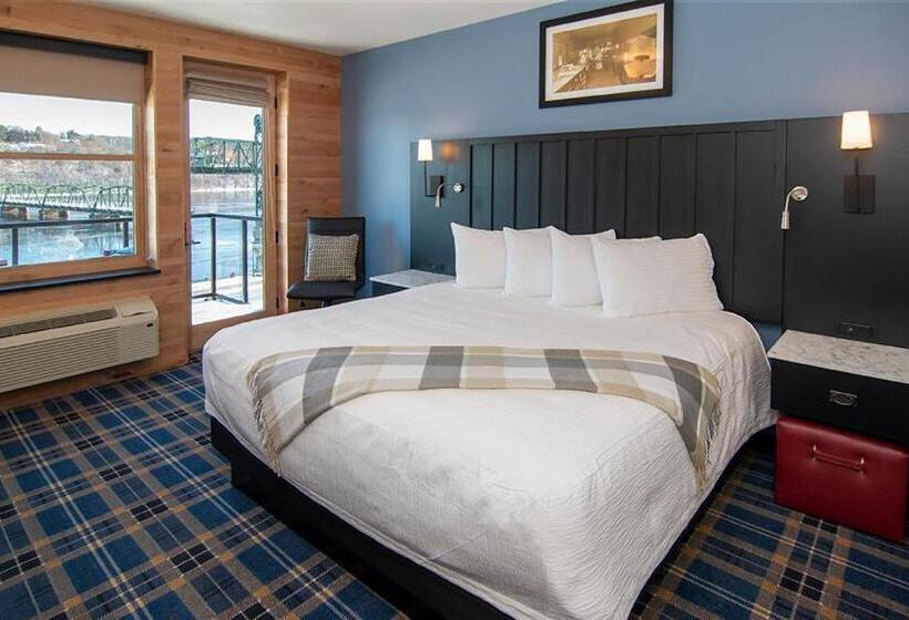 Люкс Вид на Реку, Water Street Inn