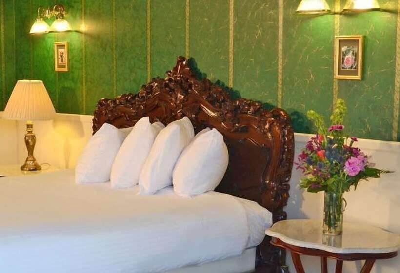 Номер Стандарт, Water Street Inn
