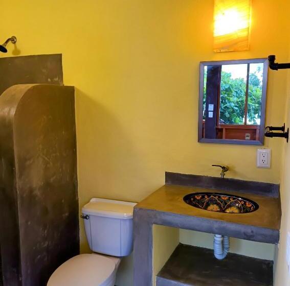 デラックスルーム, Oridleys Hostel16