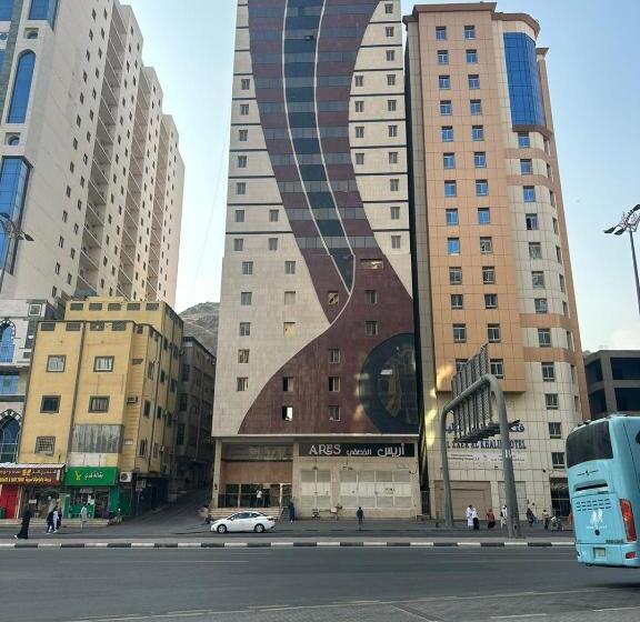 Номер Стандарт, Ares Al Khashif