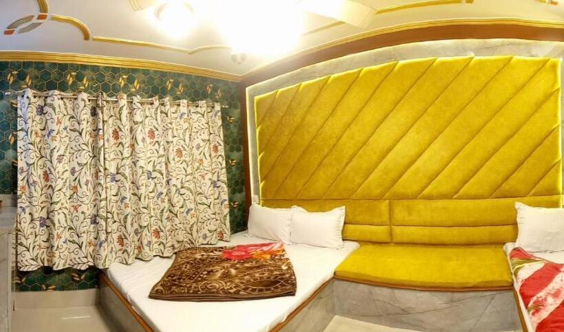 Трехместный Номер Классика, Rooma Holidays In Heaven