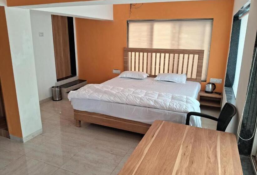Люкс с Балконом, Splash Resort