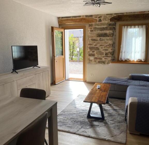 Apartamento 1 Quarto Rés-do-chão, Old B&b