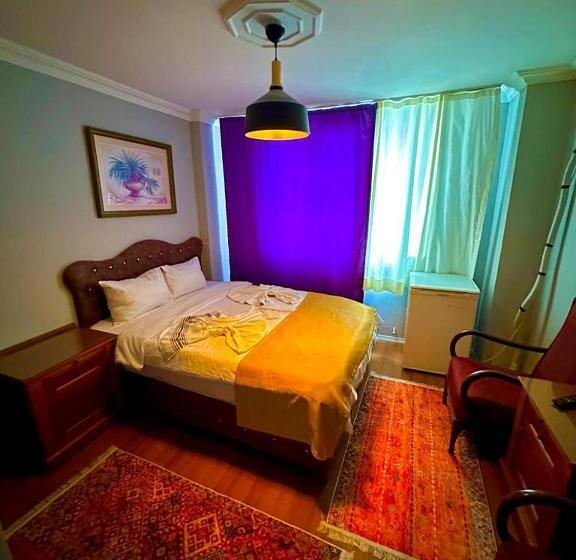 Quarto Estandar, Raydon