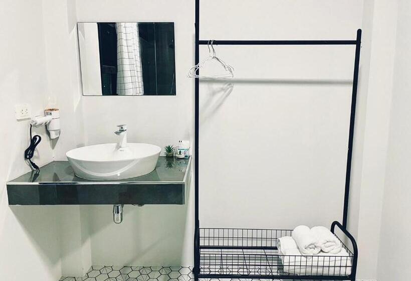 Номер Deluxe с Балконом, Sky View Home And Hostel Chiangmai