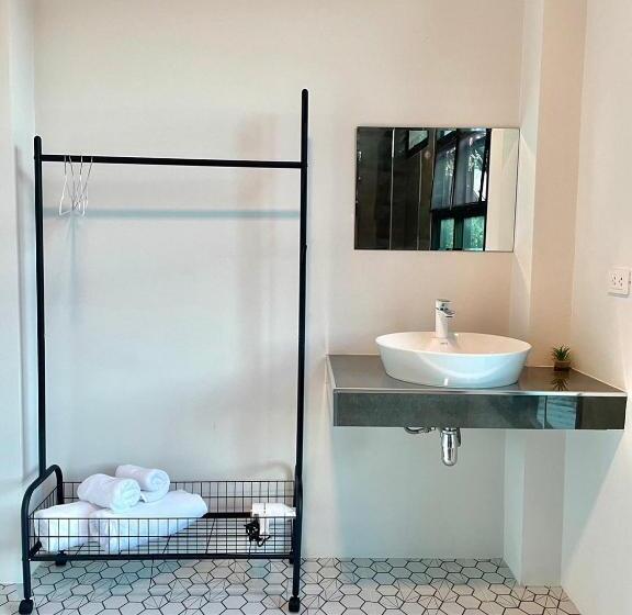 Номер Стандарт, Sky View Home And Hostel Chiangmai