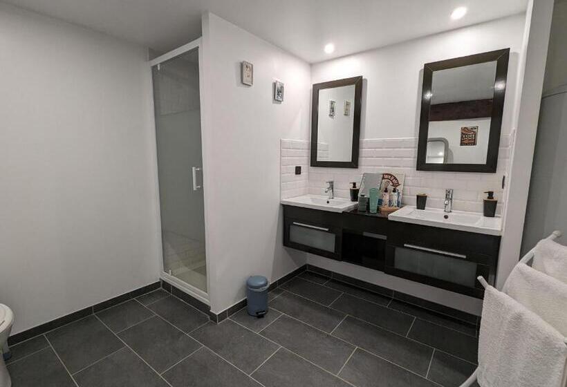 Семейный Номер, Guestroom Bouges Le Château, 1 Pièce, 3 Personnes   Fr 1 591 536