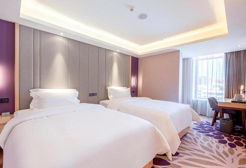 Номер Deluxe, Lavender Hotel   Foshan Gaoming Yingxin Plaza Branch