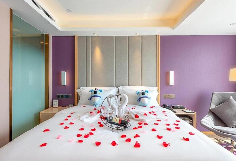 Romantic Room, Lavender Hotel   Foshan Gaoming Yingxin Plaza Branch