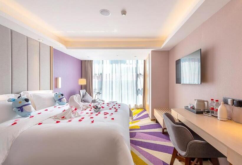 Romantic Room, Lavender Hotel   Foshan Gaoming Yingxin Plaza Branch