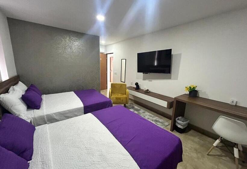 اتاق استاندارد چهار تخته, Winday Hotel Express