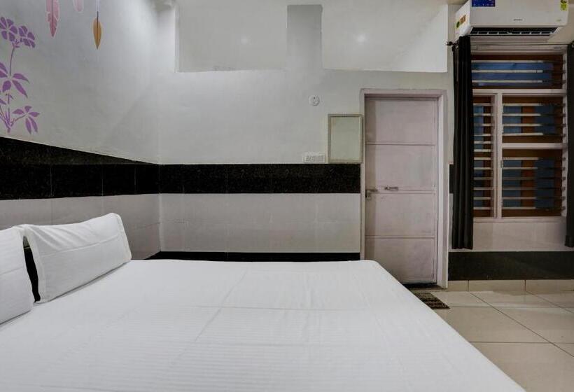 三人经典房间, Oyo Hotel Dream