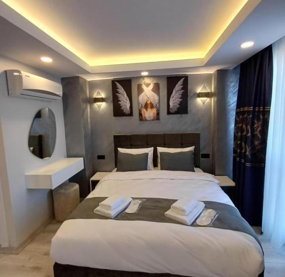 Quarto Estandar Vista Mar, White Palace Haliç