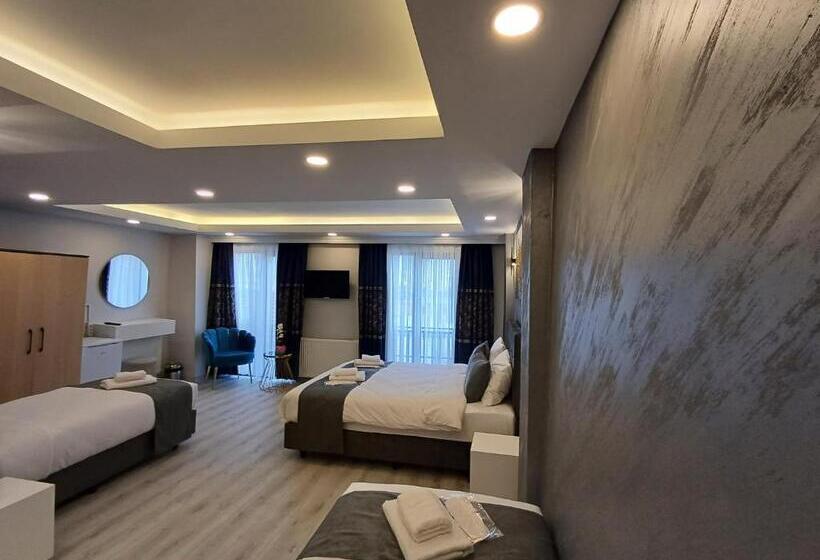 Quarto Familiar Vista Mar, White Palace Haliç