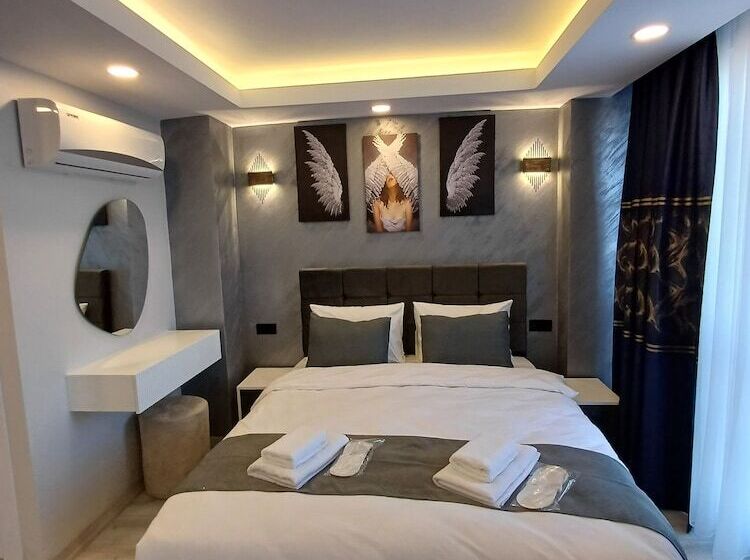 Quarto Estandar, White Palace Haliç