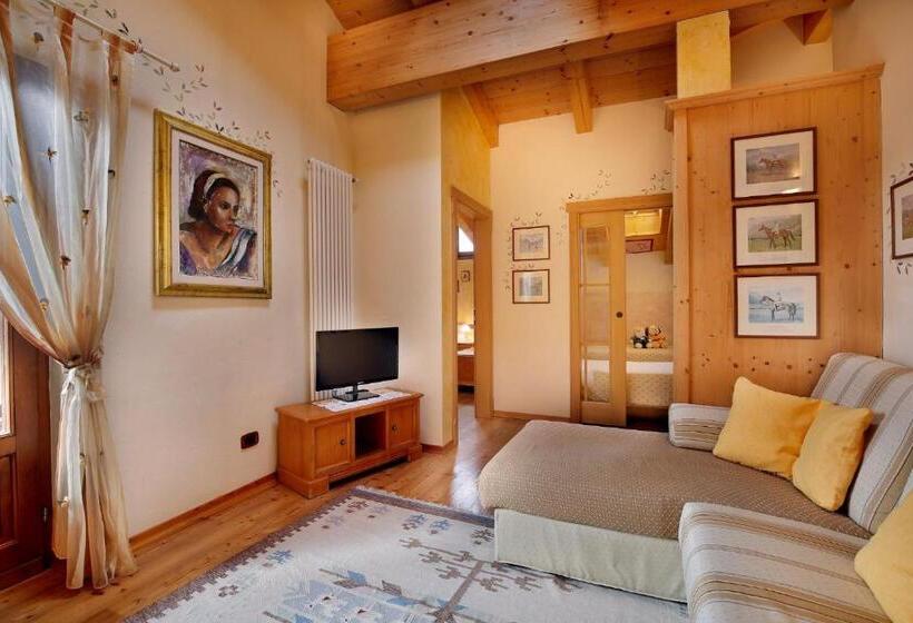 1 Bedroom Penthouse Apartment, Park Hotel Leonardo