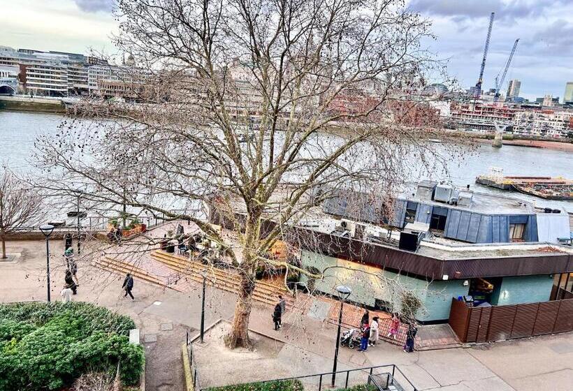 شقة بغرفة نوم واحدة, Great River Thames View Entire Apartment In The Most Central London