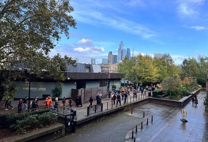 شقة بغرفة نوم واحدة, Great River Thames View Entire Apartment In The Most Central London