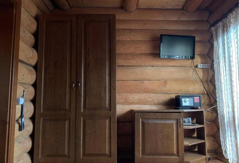 Номер Deluxe с Балконом, новий сезон