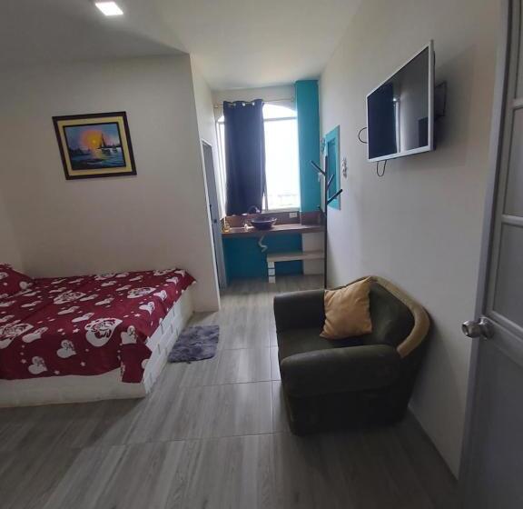 Quarto Deluxe, California