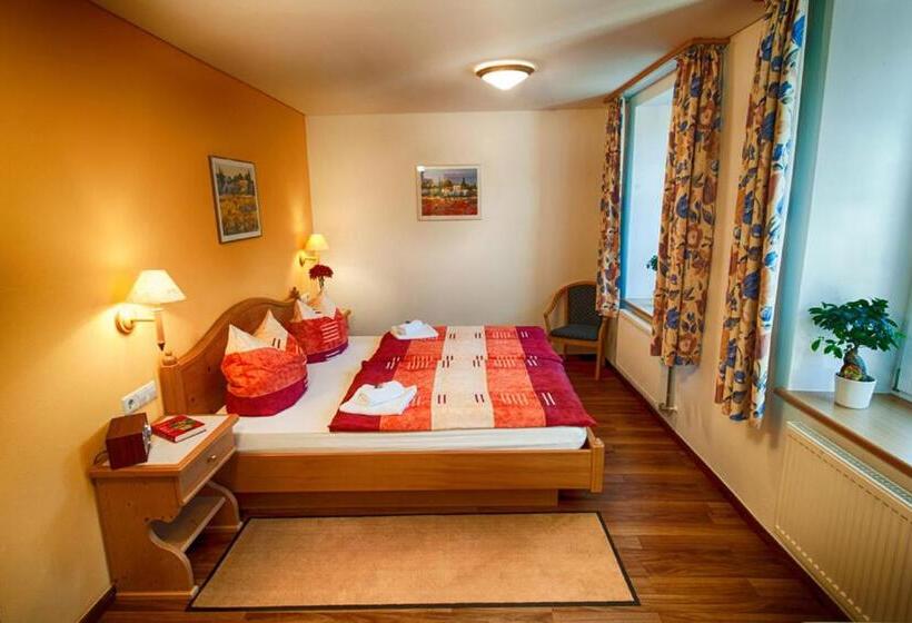 Номер Стандарт, Gasthof & Pension Hirschen Stetten