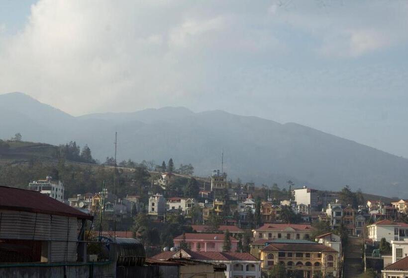 اتاق لوکس با بالکن, Sapa Memory