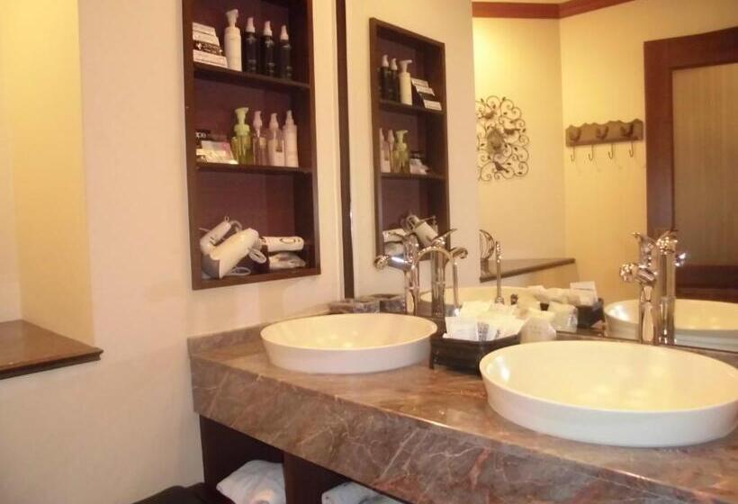 Номер Deluxe Кровать Кинг, Sari Resort Kashiba
