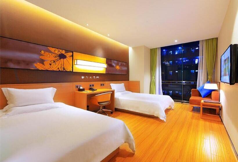 Номер Комфорт, Iu Hotel Taiyuan Yingze West Avenue Juranzhijia