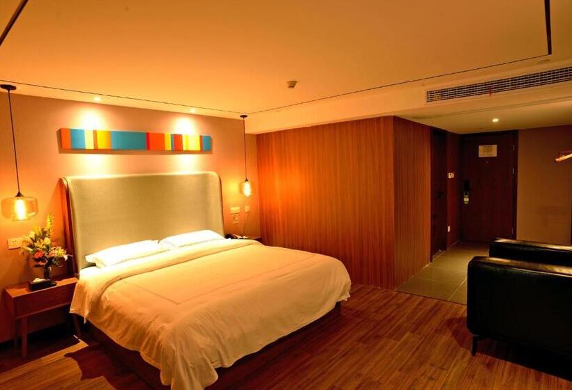 Quarto Classe Business, Meijin Serviced Apartment