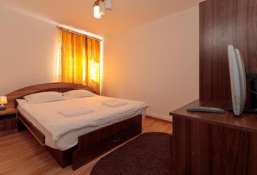 آپارتمان 2 خوابه, Casa Arbo