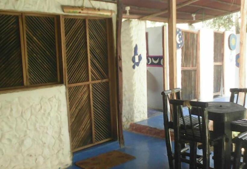 اتاق اکونومی, Hostel Cattleya