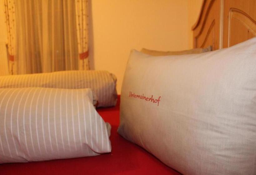 Апартаменты 1 Спальня с Видом, Almresidenz Unterrain Zum Hartl  1 Km By Car Distance Ski Slopes Kronplatz