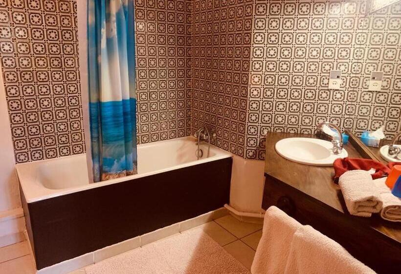 Номер Стандарт Трехместный, Le Castel Blanc