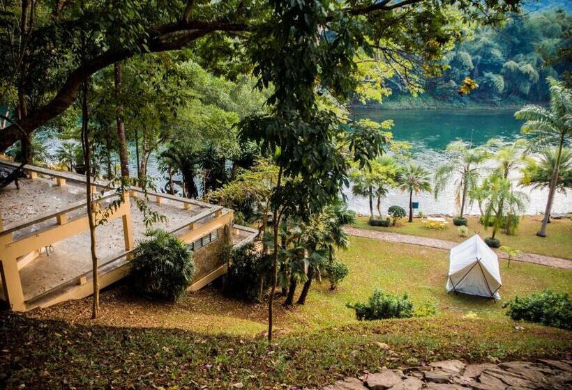 Deluxe room with river view, Puprai Tarnnarm Resort