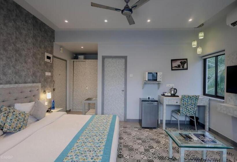 Номер Deluxe с Балконом, La Sunila Suites & Villas By Wsi, Baga