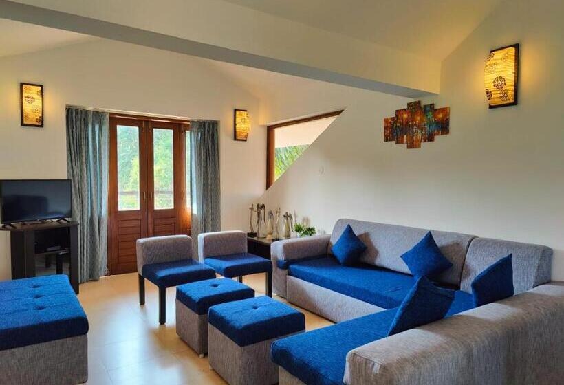 Вилла с 1 спальней и бассейном, La Sunila Suites & Villas By Wsi, Baga