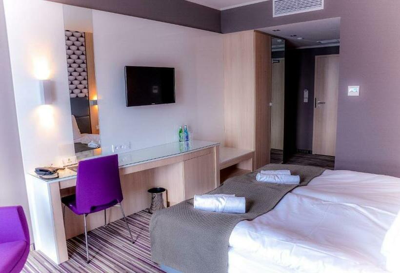 Quarto Deluxe, Astone Conference & Spa