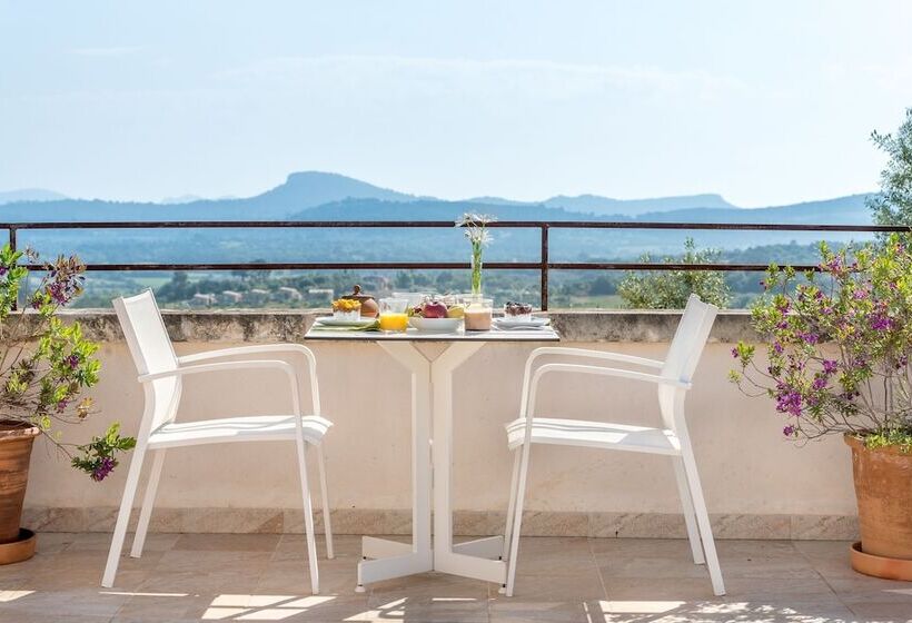 سوییت جونیور, Cas Cabo Nou Agroturismo Adults Only