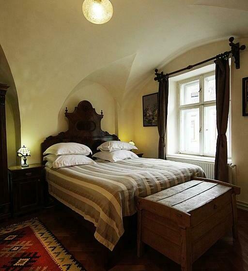 Семейный Номер, Fronius Boutique Residence