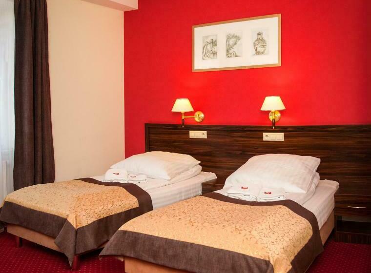 Quarto Estandar, Pikul