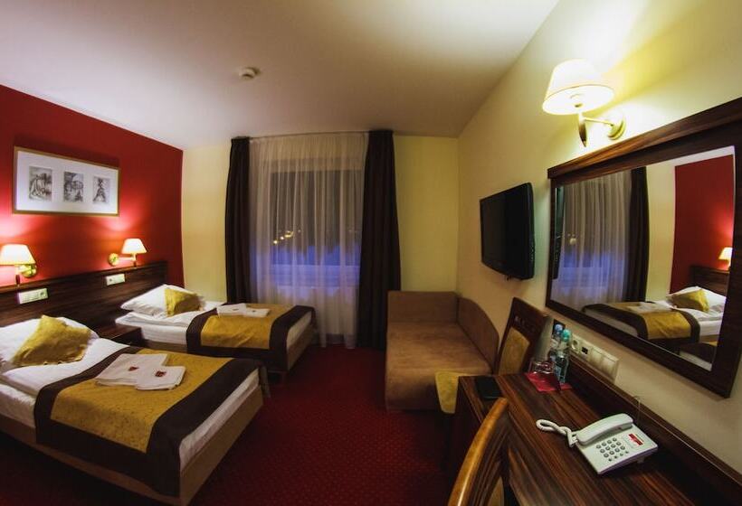 Quarto Deluxe, Pikul