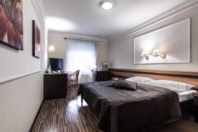 Студия Стандарт, Wzgórze Toskanii Conferences & Restaurant