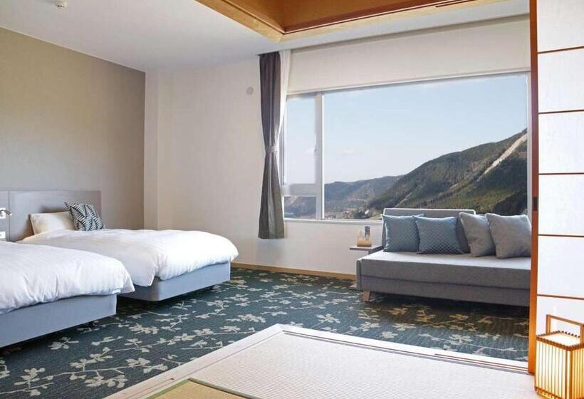 패밀리 룸, Aso Canyon Terrace & Lodge