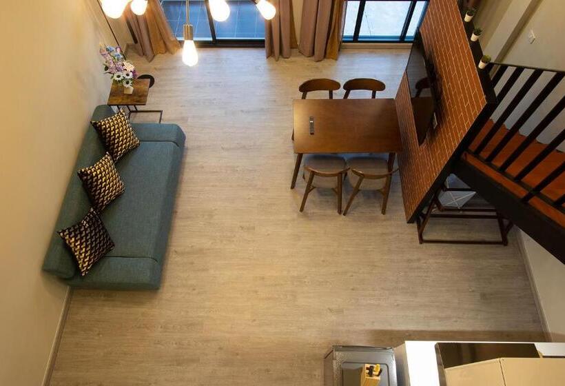 Трехместный Номер Deluxe Вид на Море, Gate78 Hostel Maephim Beach